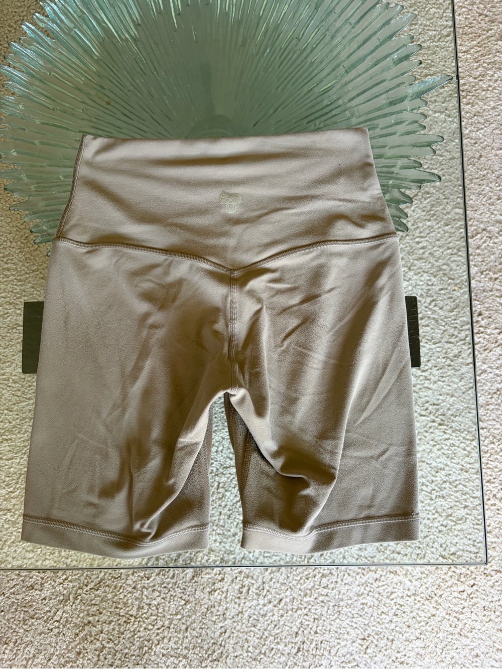 💜 Aritzia Golden biker shorts